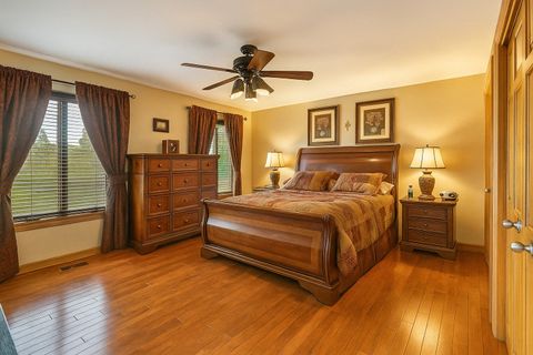 Tiny photo for South Barrington, IL 60010 (MLS # 12061095)