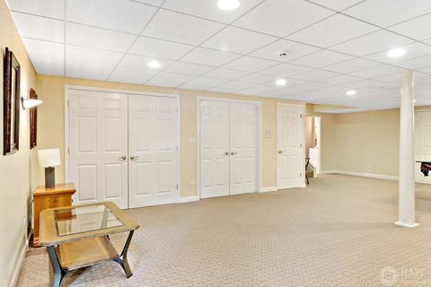 Tiny photo for South Barrington, IL 60010 (MLS # 12061095)