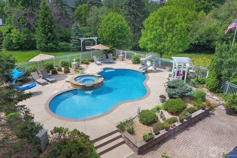 Tiny photo for South Barrington, IL 60010 (MLS # 12061095)