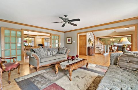 Tiny photo for South Barrington, IL 60010 (MLS # 12061095)