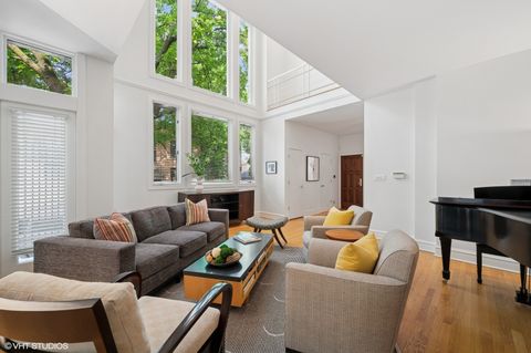 Tiny photo for 2209 N Seminary Avenue, Chicago, IL 60614 (MLS # 12450433)