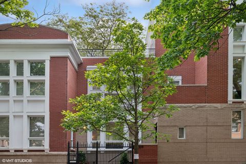 Tiny photo for 2209 N Seminary Avenue, Chicago, IL 60614 (MLS # 12450433)