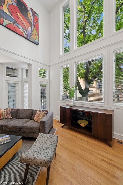 Tiny photo for 2209 N Seminary Avenue, Chicago, IL 60614 (MLS # 12450433)