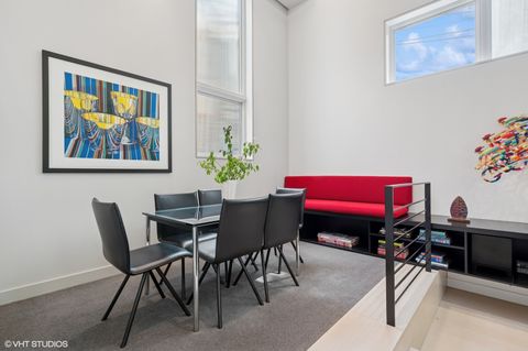 Tiny photo for 2209 N Seminary Avenue, Chicago, IL 60614 (MLS # 12450433)