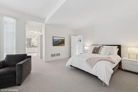 Tiny photo for 2209 N Seminary Avenue, Chicago, IL 60614 (MLS # 12450433)