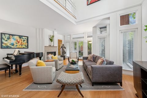 Tiny photo for 2209 N Seminary Avenue, Chicago, IL 60614 (MLS # 12450433)