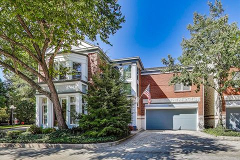Photo of 2 Eaton Court, Elmhurst, IL 60126 (MLS # 12472388)