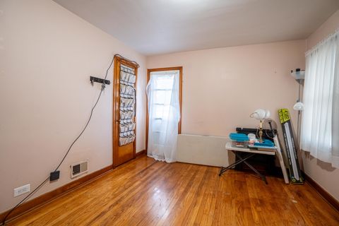 Tiny photo for 2843 Hawthorne Street, Franklin Park, IL 60131 (MLS # 12431104)