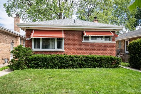 2843 Hawthorne Street Franklin Park IL 60131