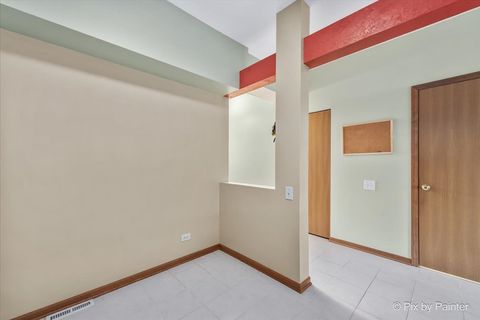 Tiny photo for 443 Arboretum Drive, Lombard, IL 60148 (MLS # 12420190)