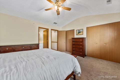 Tiny photo for 443 Arboretum Drive, Lombard, IL 60148 (MLS # 12420190)