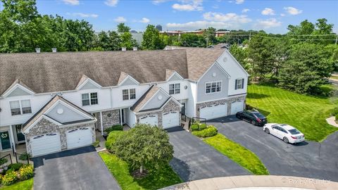 Tiny photo for 443 Arboretum Drive, Lombard, IL 60148 (MLS # 12420190)