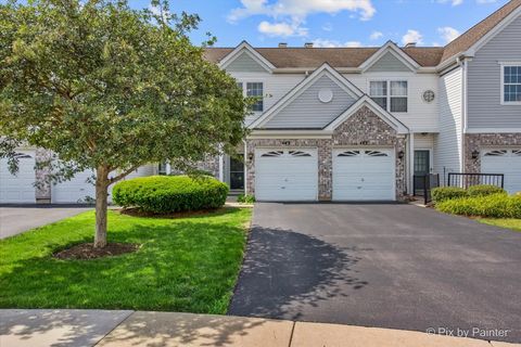 Tiny photo for 443 Arboretum Drive, Lombard, IL 60148 (MLS # 12420190)