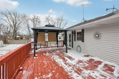 Tiny photo for 301 Villa Road, Streamwood, IL 60107 (MLS # 12537833)