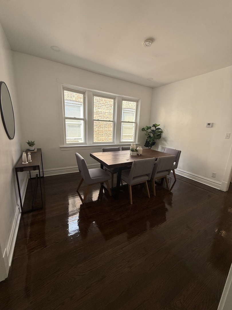 5092 W Monroe Street 1