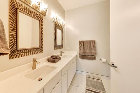 Tiny photo for 647 N Green Street #301, Chicago, IL 60642 (MLS # 12679990)