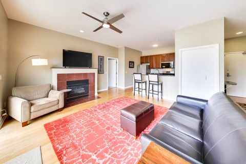 Tiny photo for 647 N Green Street #301, Chicago, IL 60642 (MLS # 12679990)