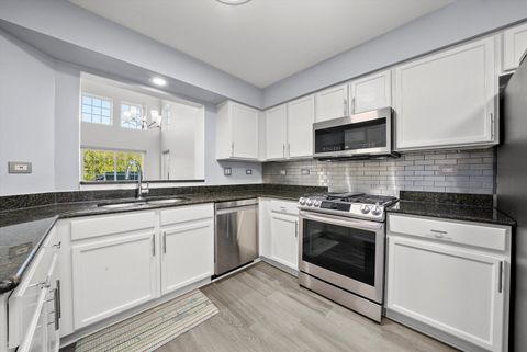 Tiny photo for 4534 Concord Lane, Northbrook, IL 60062 (MLS # 12475283)