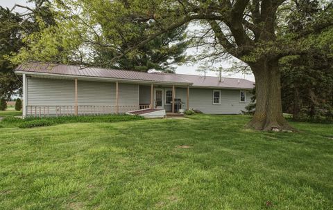Tiny photo for 9896 Lincoln Road, Morrison, IL 61270 (MLS # 12637233)