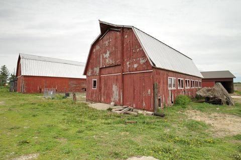Tiny photo for 9896 Lincoln Road, Morrison, IL 61270 (MLS # 12637233)