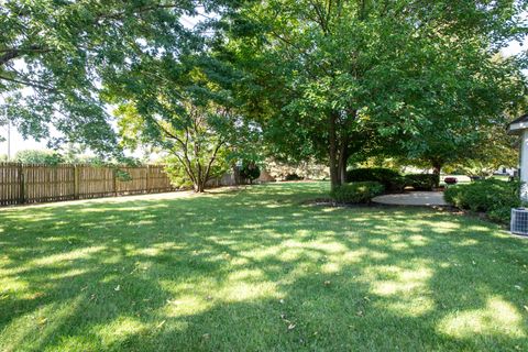 Tiny photo for 1259 Lakewood Circle, Naperville, IL 60540 (MLS # 12460142)