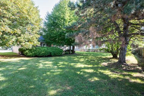 Tiny photo for 1259 Lakewood Circle, Naperville, IL 60540 (MLS # 12460142)