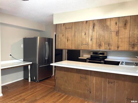 Tiny photo for 744 CARDINAL Road, Carbondale, IL 62901 (MLS # EB459787)