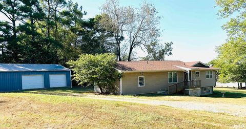 Tiny photo for 744 CARDINAL Road, Carbondale, IL 62901 (MLS # EB459787)