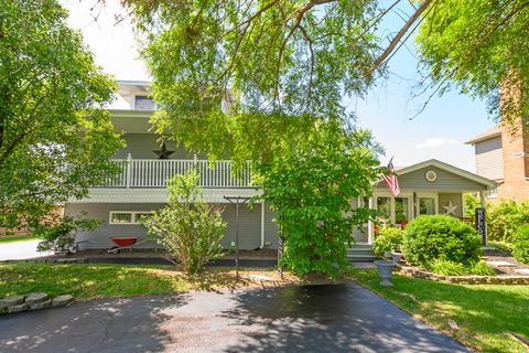 Tiny photo for 9201 175th Street, Tinley Park, IL 60487 (MLS # 12610983)