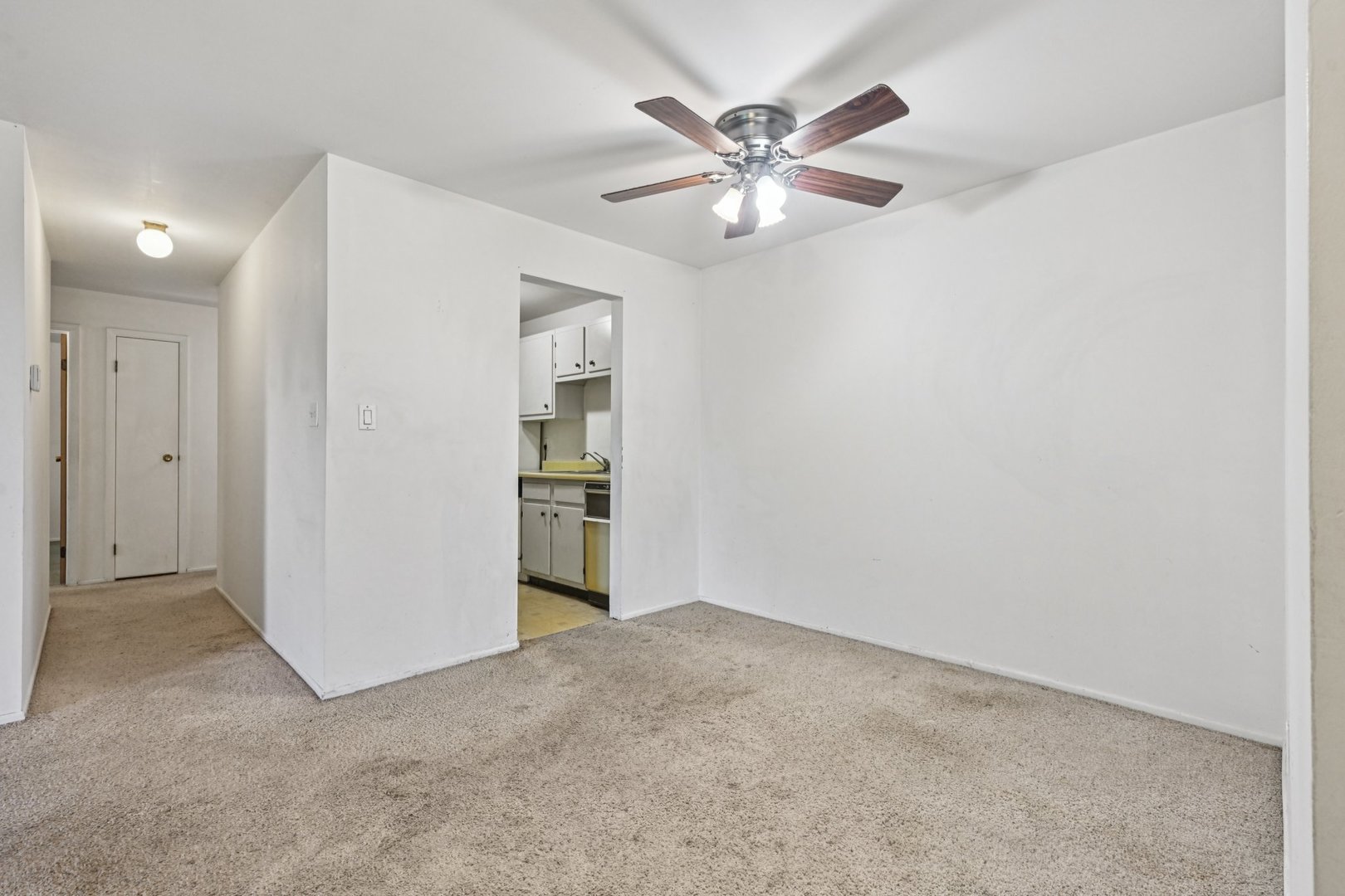 4602 W Northfox Lane 7