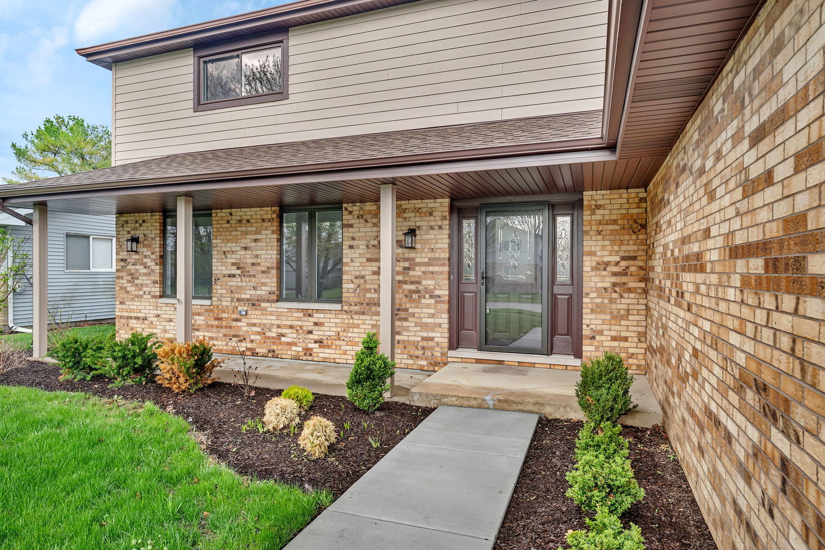 2380 Chestnut Lane