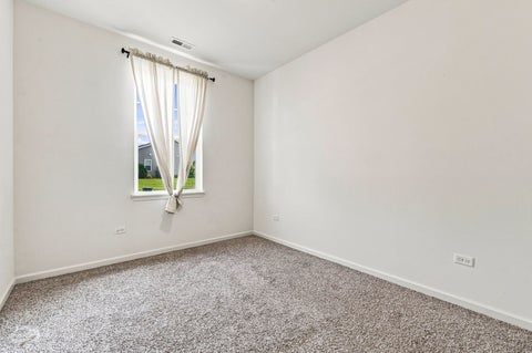 Tiny photo for 944 Darwin Street, North Aurora, IL 60542 (MLS # 12739188)