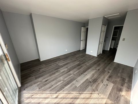 Tiny photo for 1612 ISLANDVIEW Court, Hoffman Estates, IL 60169 (MLS # 12503829)