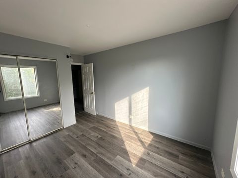 Tiny photo for 1612 ISLANDVIEW Court, Hoffman Estates, IL 60169 (MLS # 12503829)