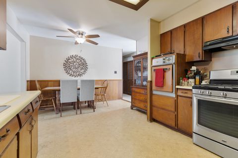 Tiny photo for 739 DELPHIA Avenue, Elk Grove Village, IL 60007 (MLS # 12532484)