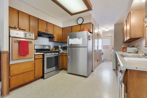 Tiny photo for 739 DELPHIA Avenue, Elk Grove Village, IL 60007 (MLS # 12532484)