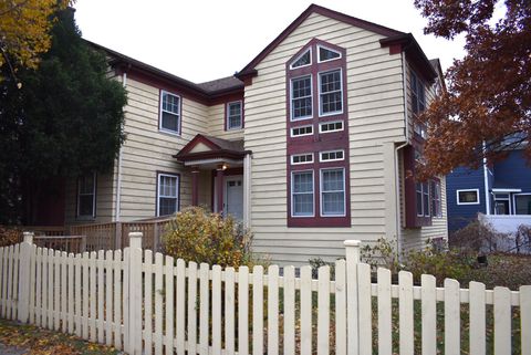 Tiny photo for 240 N Willow Road, Elmhurst, IL 60126 (MLS # 12471171)