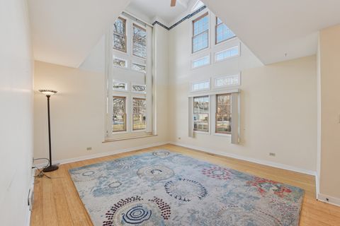 Tiny photo for 240 N Willow Road, Elmhurst, IL 60126 (MLS # 12471171)