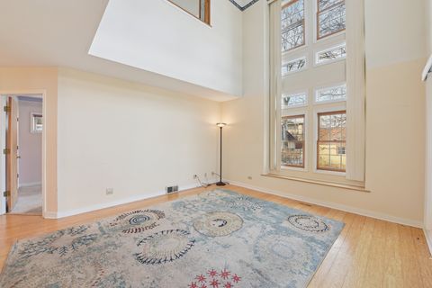 Tiny photo for 240 N Willow Road, Elmhurst, IL 60126 (MLS # 12471171)