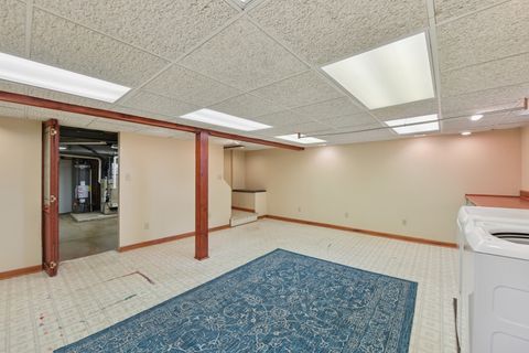 Tiny photo for 240 N Willow Road, Elmhurst, IL 60126 (MLS # 12471171)