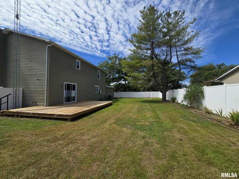 Tiny photo for 108 MOCKINGBIRD Lane, Woodlawn, IL 62898 (MLS # EB459711)