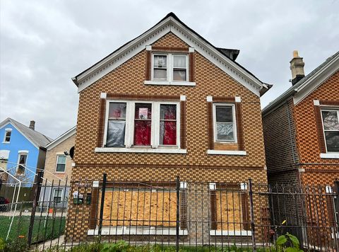 2728 S Spaulding Avenue Chicago IL 60623