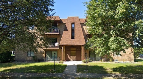 Photo of 5700 128th Street #11, Crestwood, IL 60418 (MLS # 12744577)