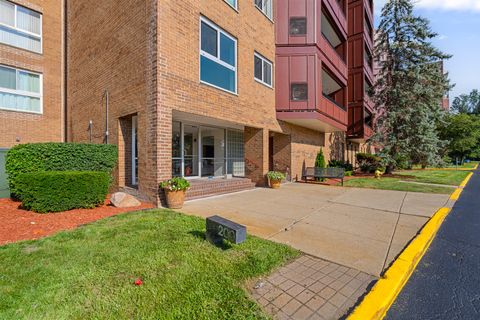 Tiny photo for 200 PARK Avenue #734, Calumet City, IL 60409 (MLS # 12491588)