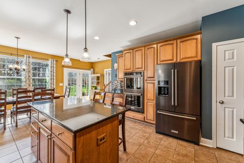 Tiny photo for 2991 Wagon Road, Elgin, IL 60124 (MLS # 12616790)