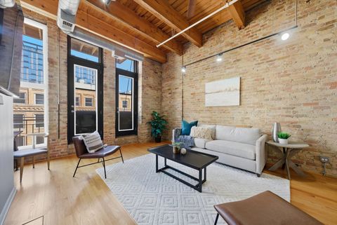 Tiny photo for 375 W Erie Street #408, Chicago, IL 60610 (MLS # 12617634)