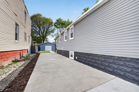 Tiny photo for 123 W 104th Place, Chicago, IL 60628 (MLS # 12724293)