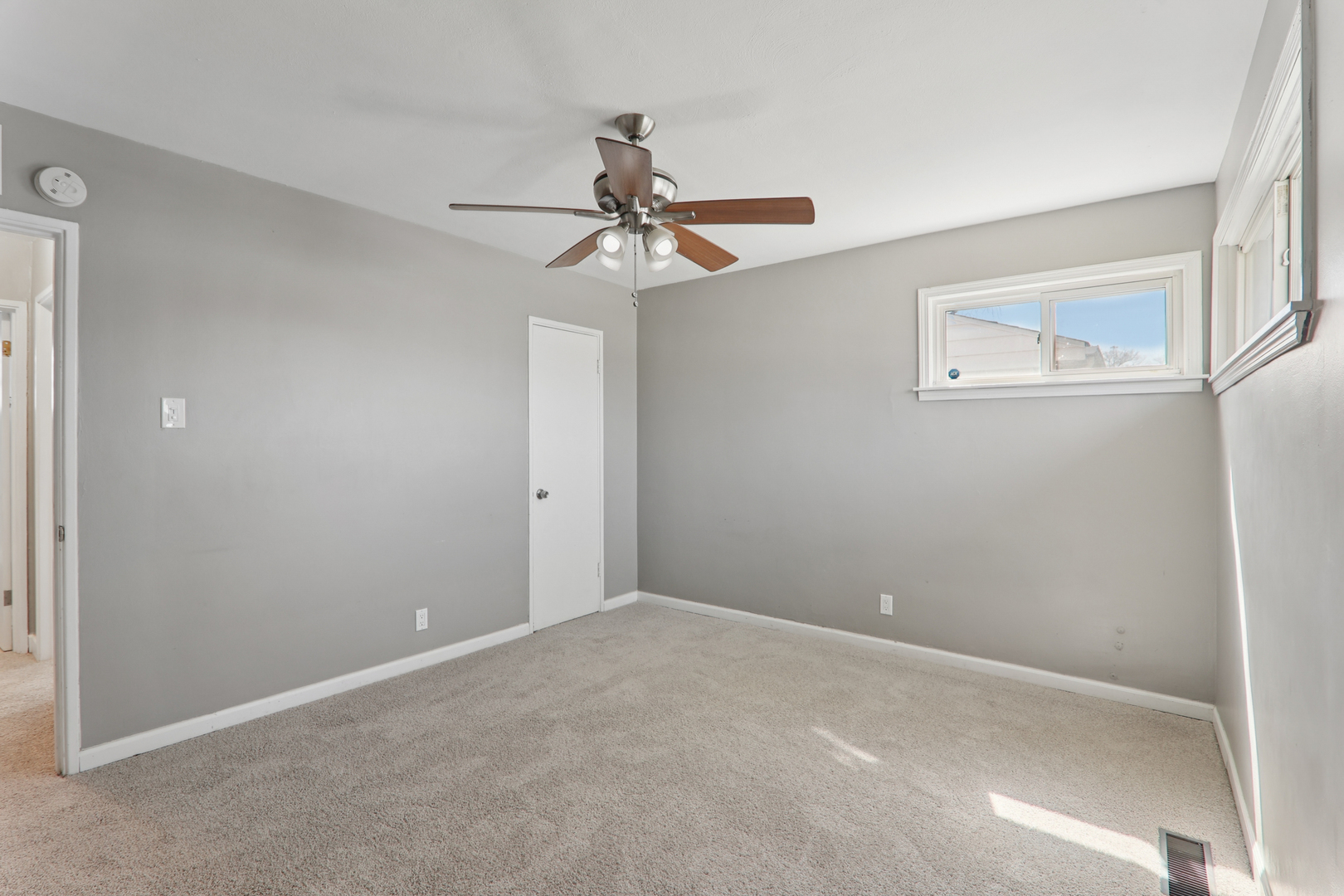 17303 Greenbay Avenue SE