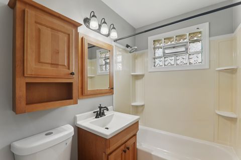 Tiny photo for 17303 Greenbay Avenue SE, Lansing, IL 60438 (MLS # 12605379)