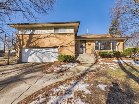 Photo of 14600 Princeton Avenue, Dolton, IL 60419 (MLS # 12583465)